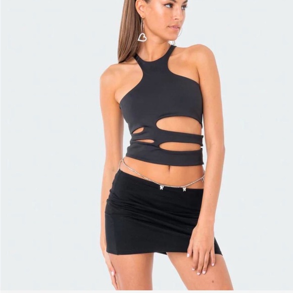 Edikted Tops - 🛍️ 3/$25 Edikted Maddy Cut Out top Size S